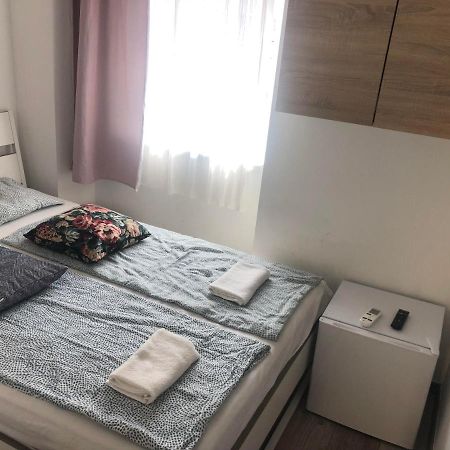 Bella Fiore Mini Rooms 3 Budapest Exteriör bild