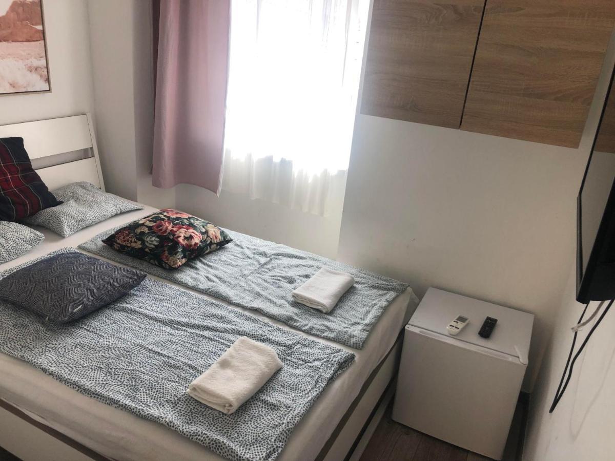 Bella Fiore Mini Rooms 3 Budapest Exteriör bild